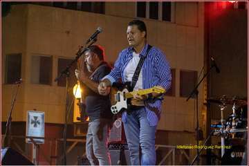 Los Sarantontones despachan el mejor rock español en Los Llanos de Telde/Ildefonso Rodríguez.